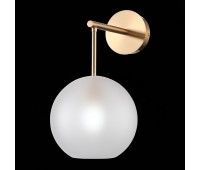 SL1133.501.01 Бра ST-Luce Латунь/Белый E27 1*40W BOPONE