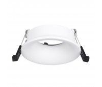 ST263.508.01 Св-к встр.Белый GU10 1*50W IP20 L85xW85xH30 220V Без ламп,Патрон приобретается отдельно Встраиваемые светильники ST263.508.01 Св-к встр.Белый GU10 1*50W IP20 L85xW85xH30 220V Без ламп,Патрон приобретается отдельно Встраиваемые светильники