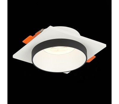 ST206.518.01 Св-к встр. Белый GU10 1*50W  L92xW92xH38 220V Без ламп Встраиваемые светильники